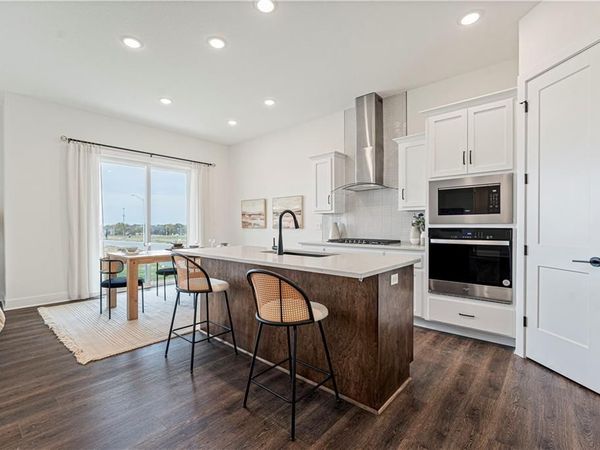 1470 N 162nd Terrace, Basehor, KS 66007