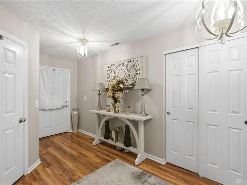 61 Ascot Glen Drive, Franklin, OH 45005 Photo 7