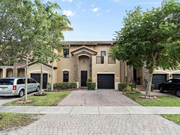 11238 SW 238th St, Homestead, FL 33032