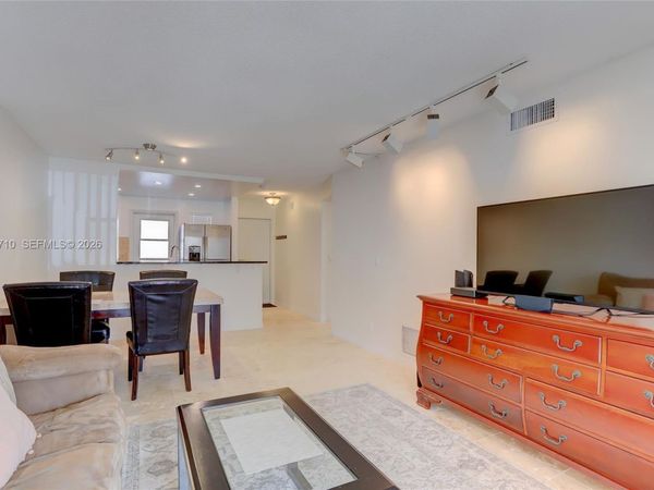 2212 NE 1st Way, Unit 101, Boynton Beach, FL 33435