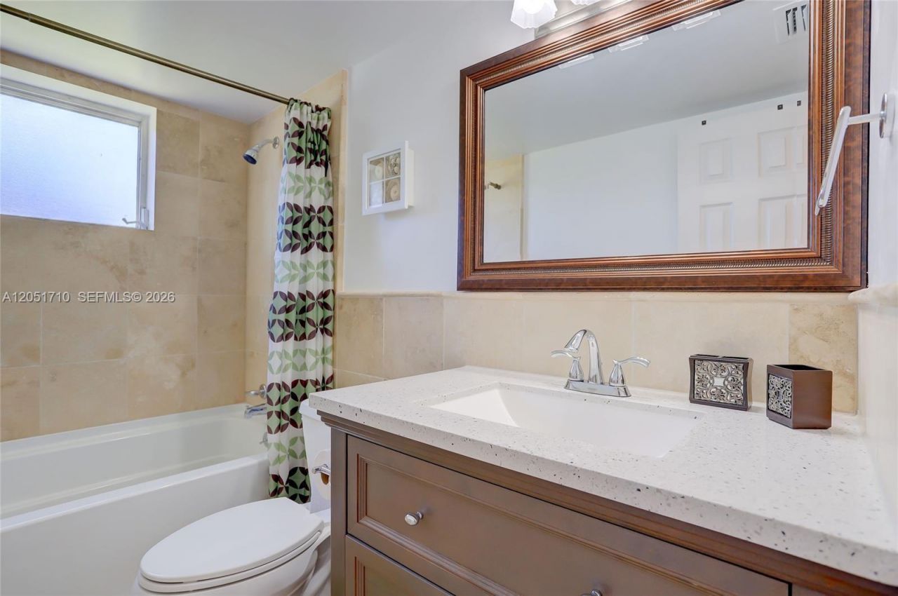 2212 NE 1st Way, Unit 101, Boynton Beach, FL 33435 Photo