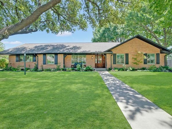13834 Tanglewood Drive, Farmers Branch, TX 75234