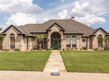 7405 Royal Troon Drive, Fort Worth, TX 76179