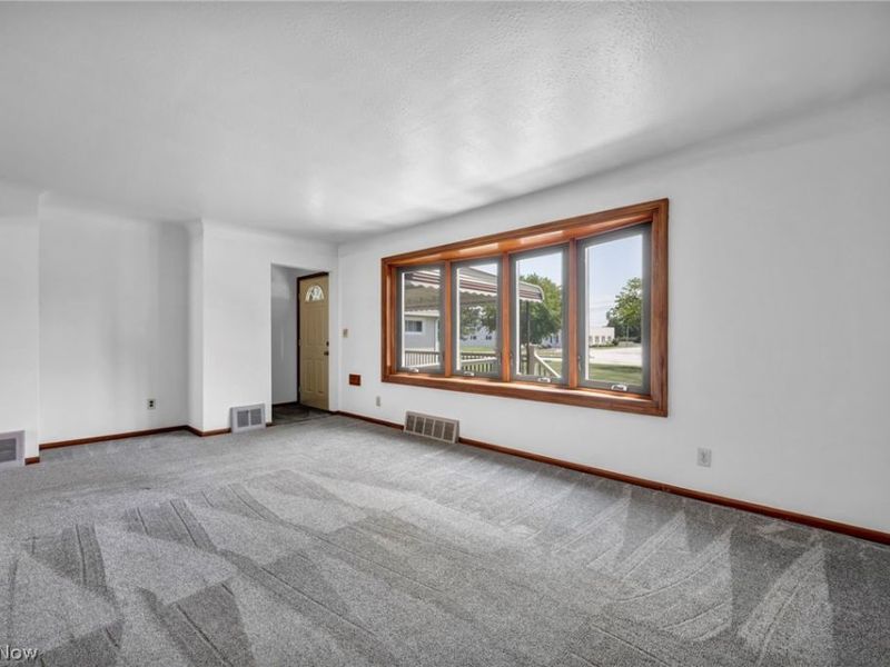 3929 E 365th Street, Willoughby, OH 44094 Photo 13
