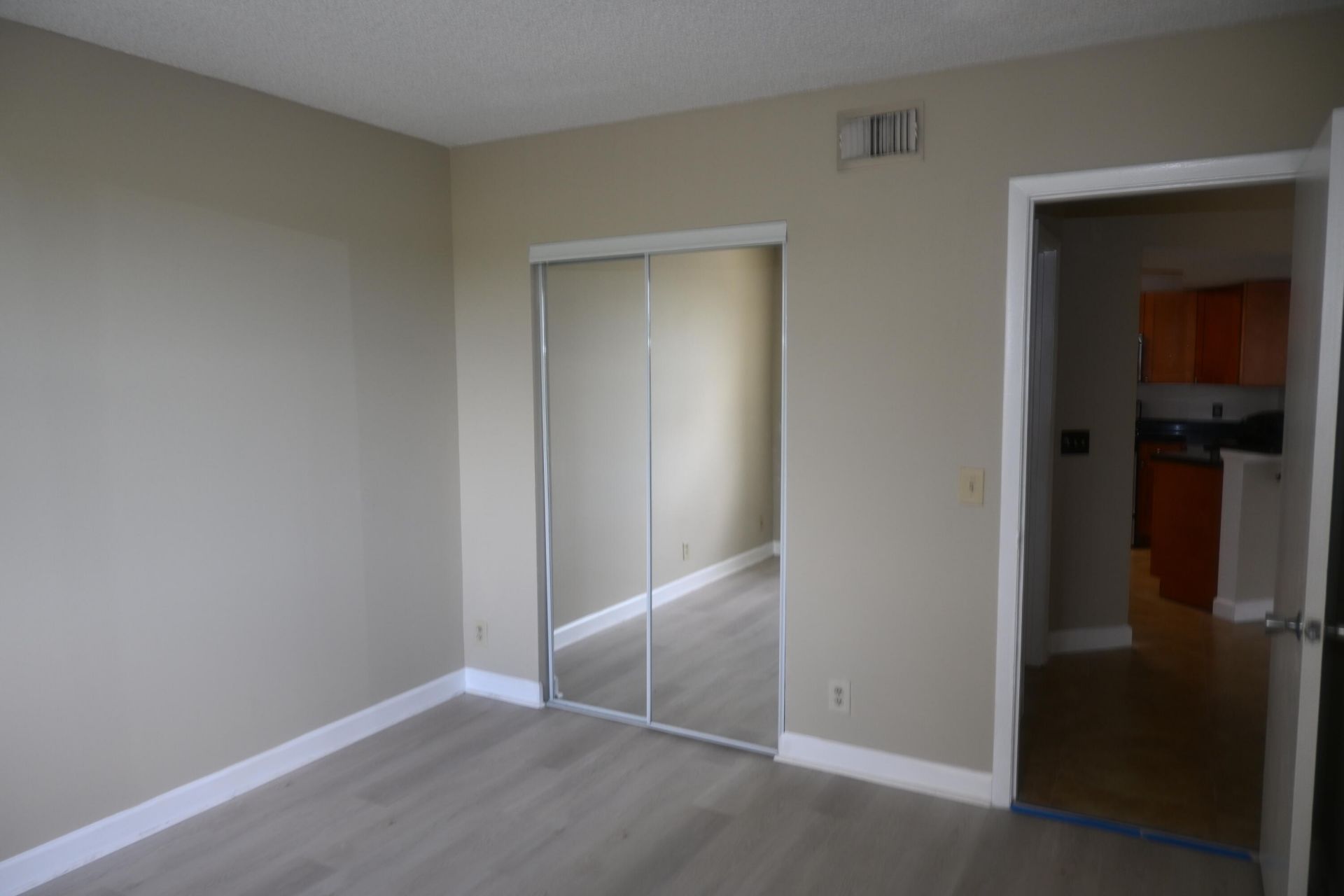 8721 Wiles Road, Unit 305, Coral Springs, FL 33067 Photo