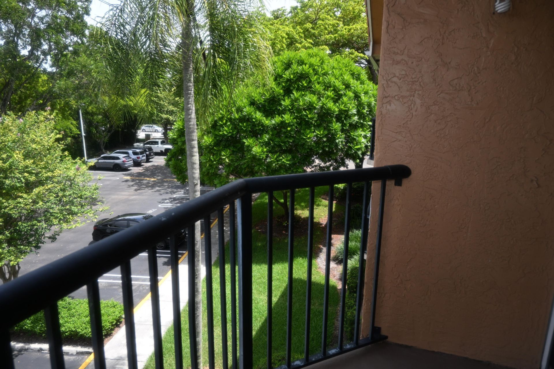 8721 Wiles Road, Unit 305, Coral Springs, FL 33067 Photo