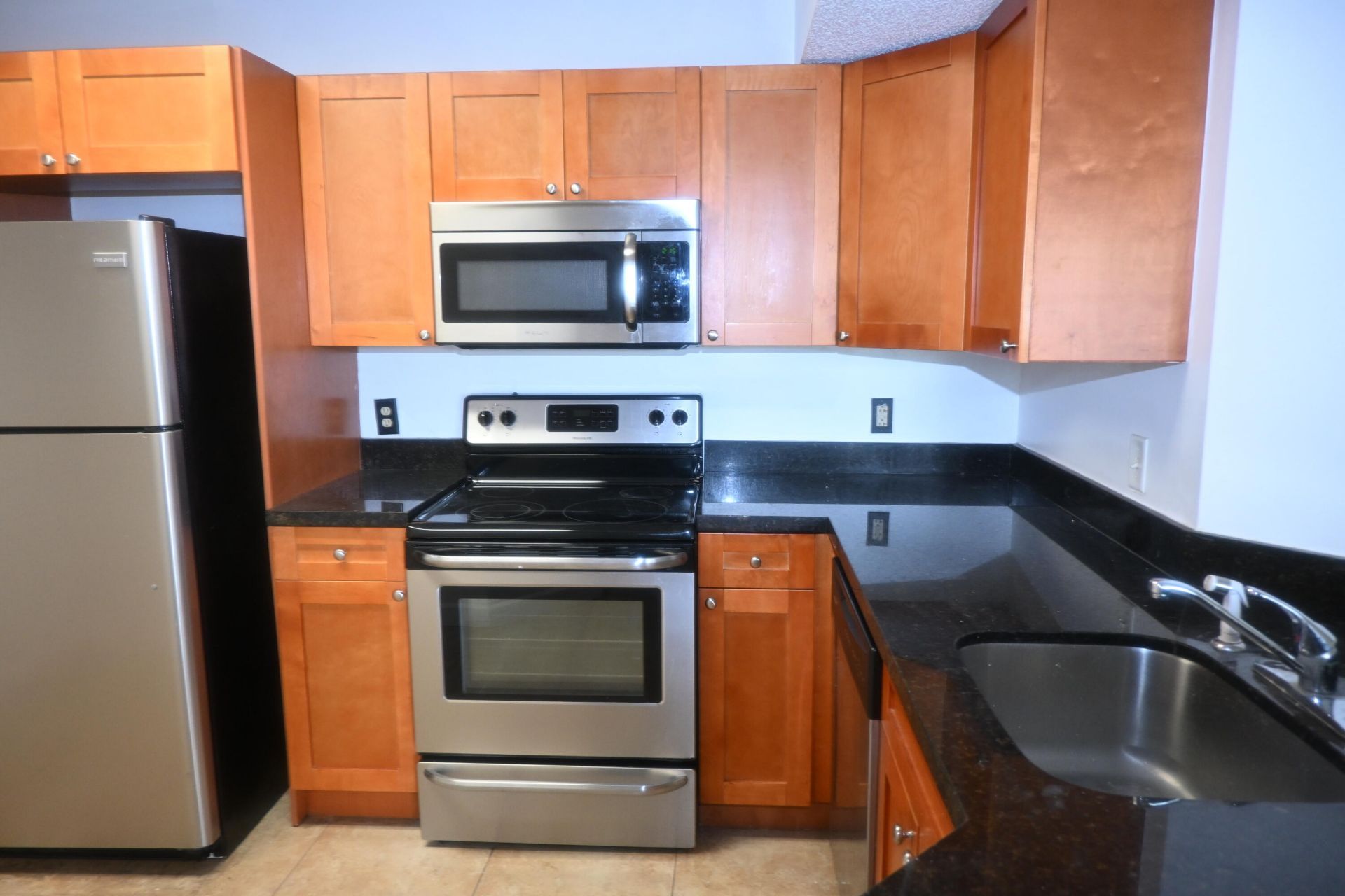8721 Wiles Road, Unit 305, Coral Springs, FL 33067 Photo