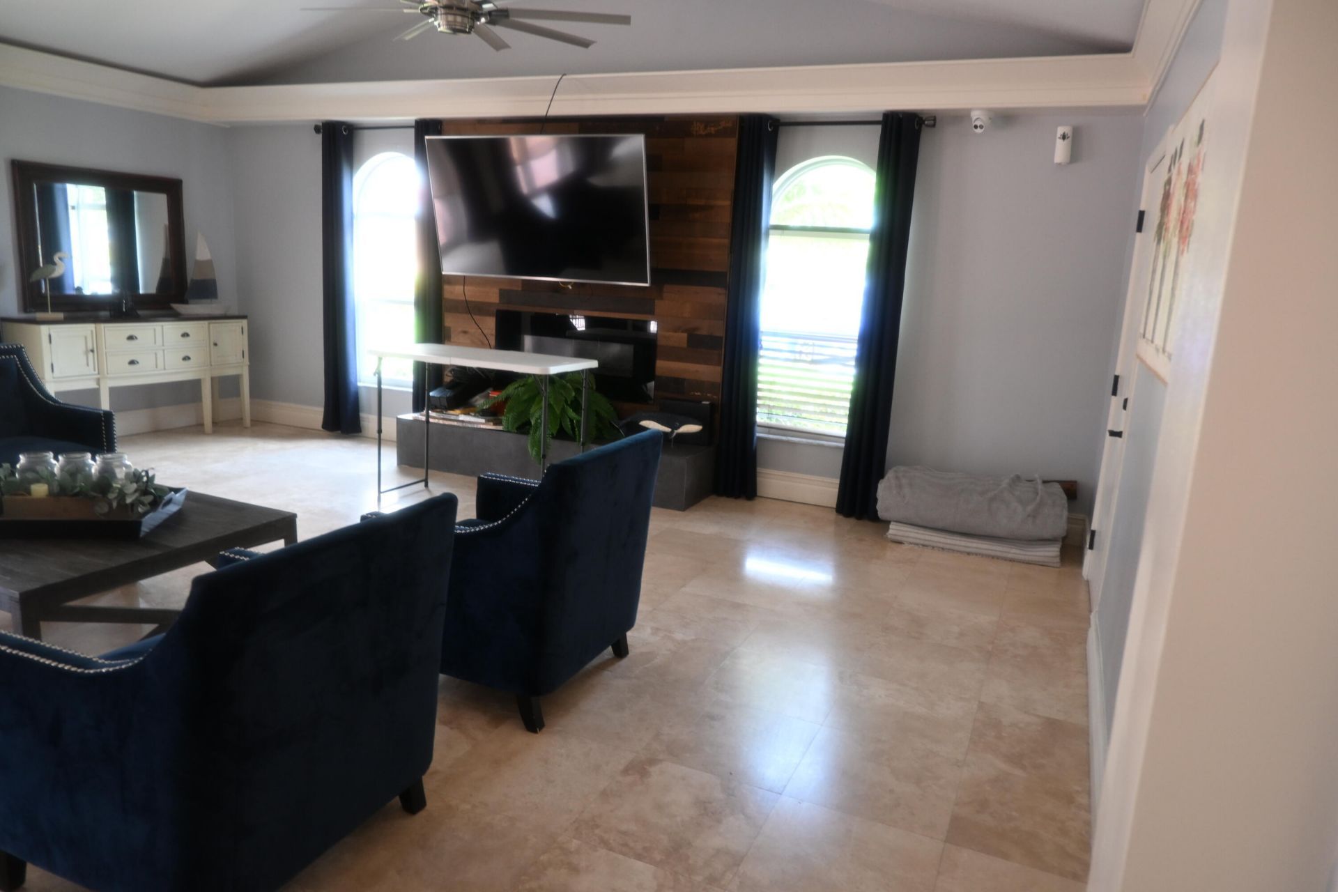 8721 Wiles Road, Unit 305, Coral Springs, FL 33067 Photo