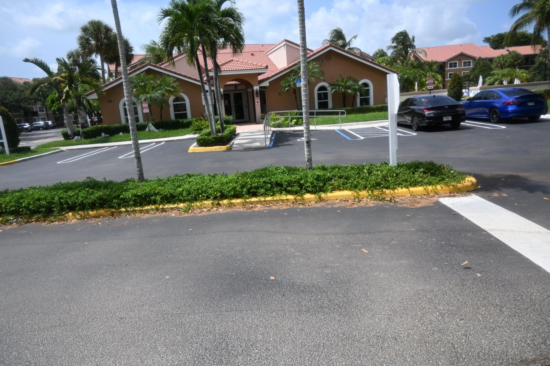 8721 Wiles Road, Unit 305, Coral Springs, FL 33067 Photo