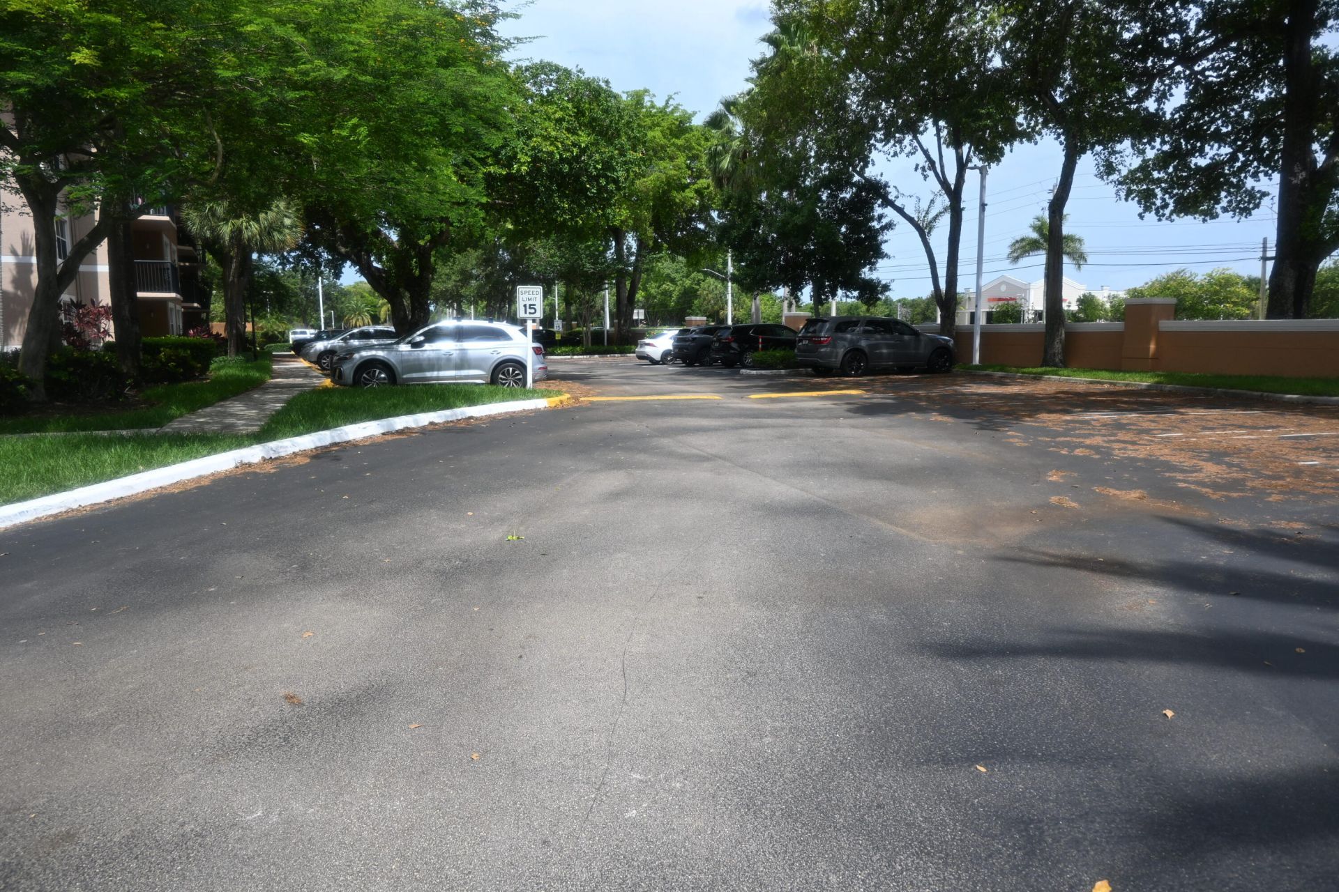8721 Wiles Road, Unit 305, Coral Springs, FL 33067 Photo