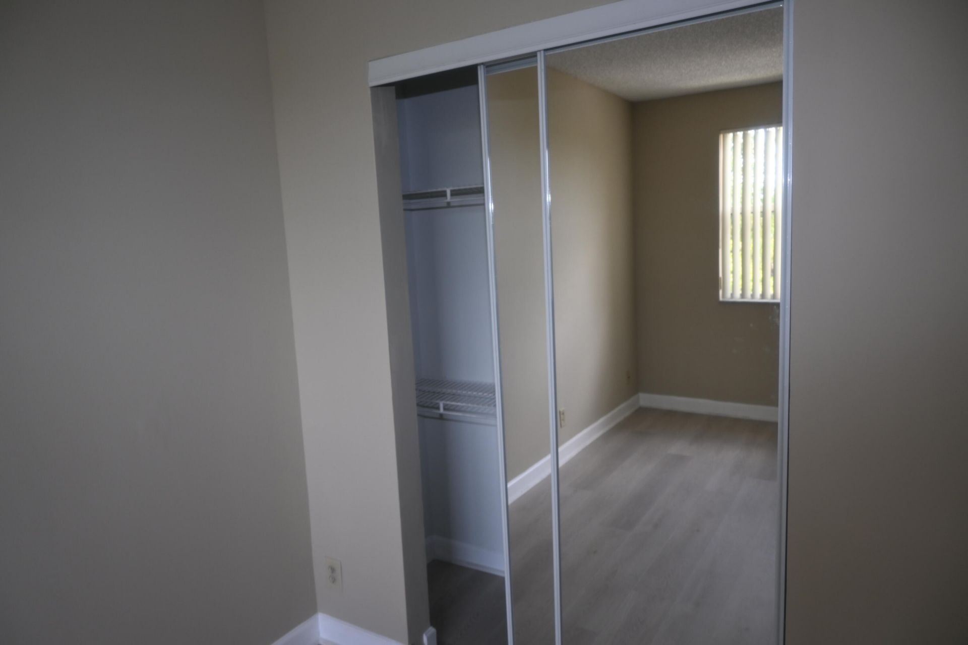 8721 Wiles Road, Unit 305, Coral Springs, FL 33067 Photo