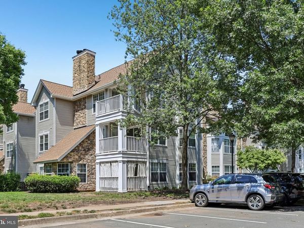 5612 WILLOUGHBY NEWTON DRIVE, Unit 35, CENTREVILLE, VA 20120
