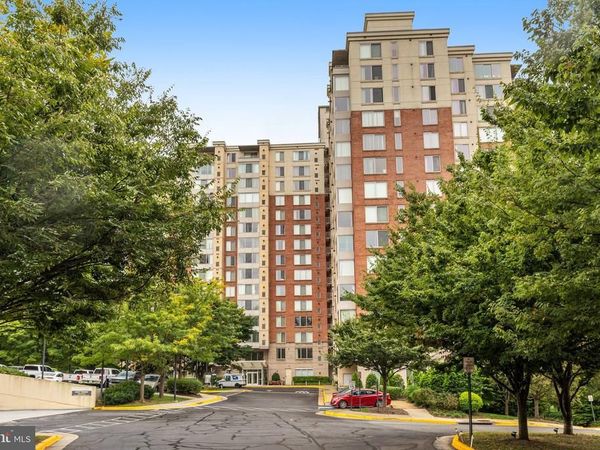 2726 GALLOWS ROAD, Unit 417, VIENNA, VA 22180