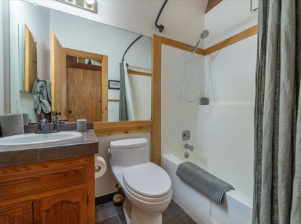 6026 Mill Camp, Truckee, CA 96161 Photo