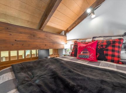 6026 Mill Camp, Truckee, CA 96161 Photo