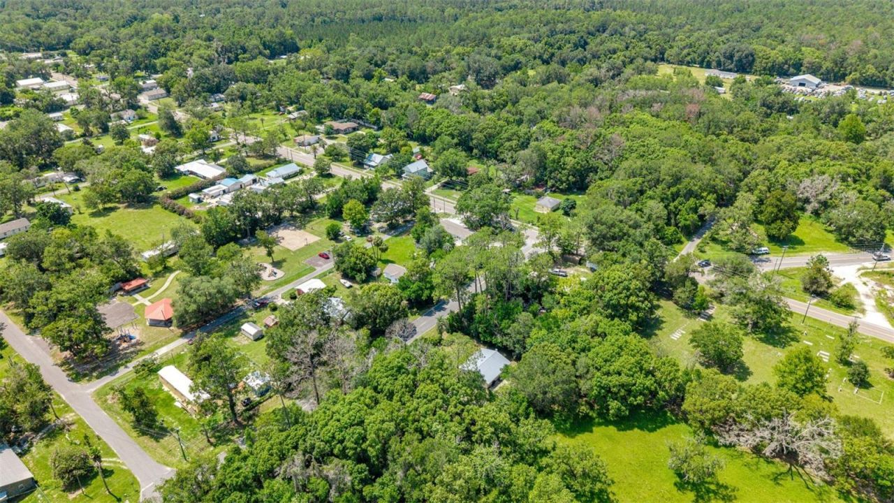 10530 Prospect Avenue , Hampton, FL 32044 Photo