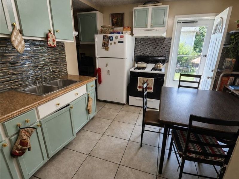 3192 W 58th Street, Cleveland, OH 44102 Photo 17