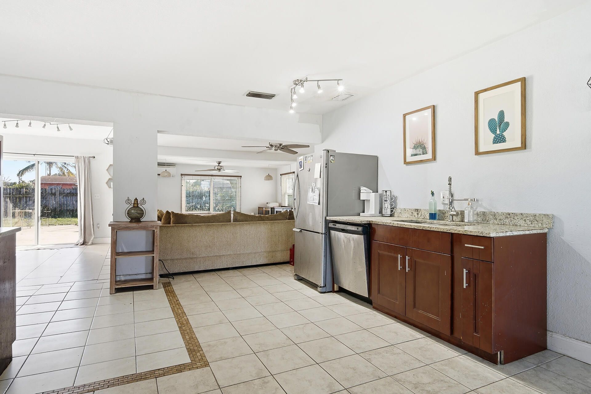 333 Mid Pines Road, Palm Springs, FL 33461 Photo