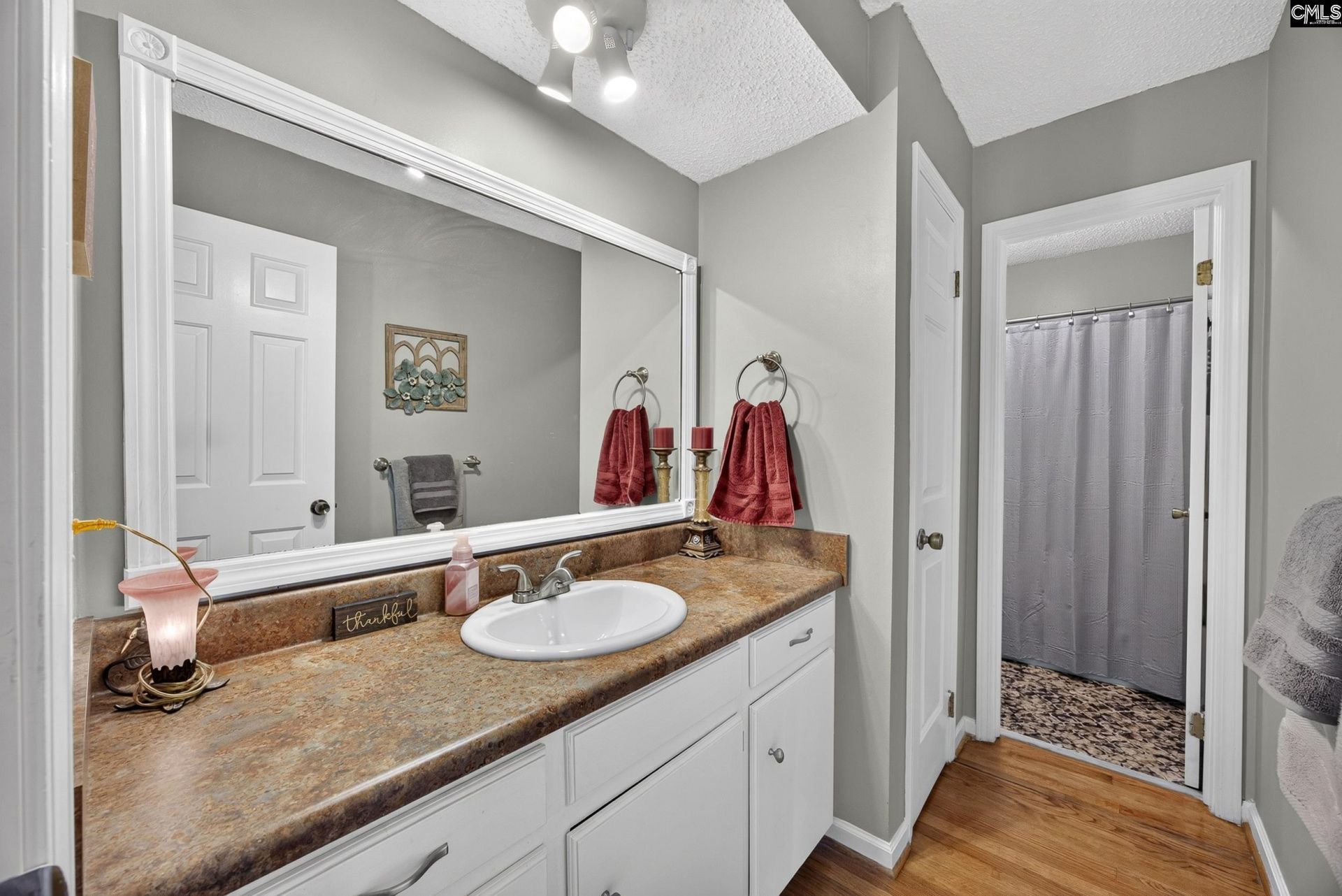 111 Bunker Drive  Photo 14