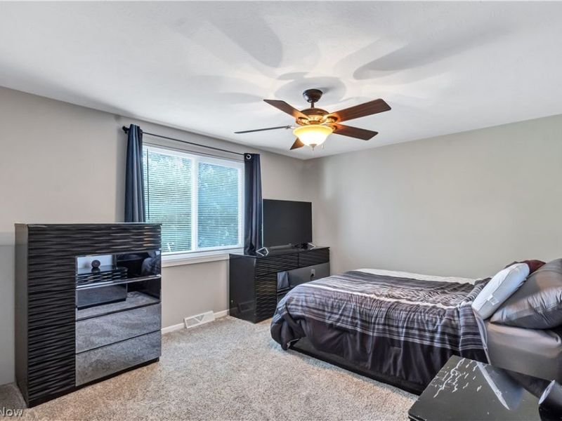 3403 Nottingham Drive , Parma, OH 44134 Photo 17