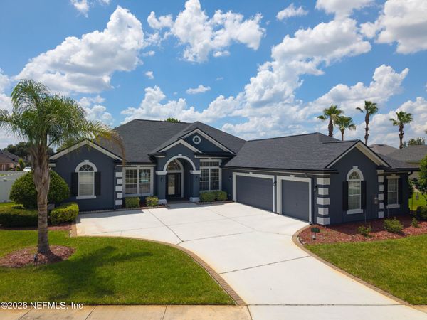 1564 TRALEE Court N, Jacksonville, FL 32221