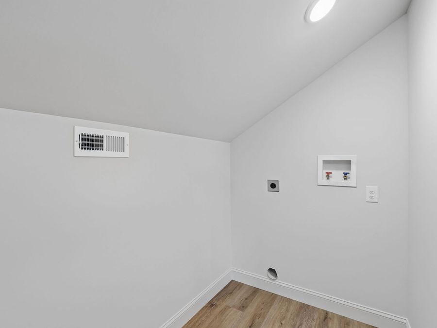 Property Image 80