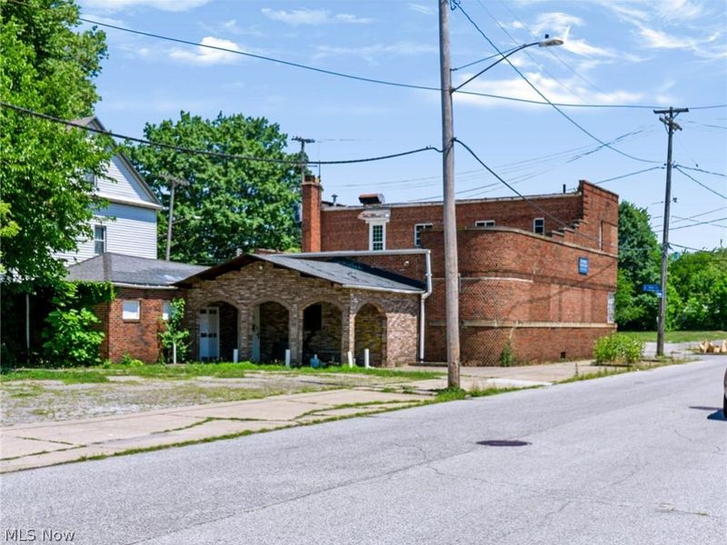 388 E 156th Street, Cleveland, OH 44110 Photo 31