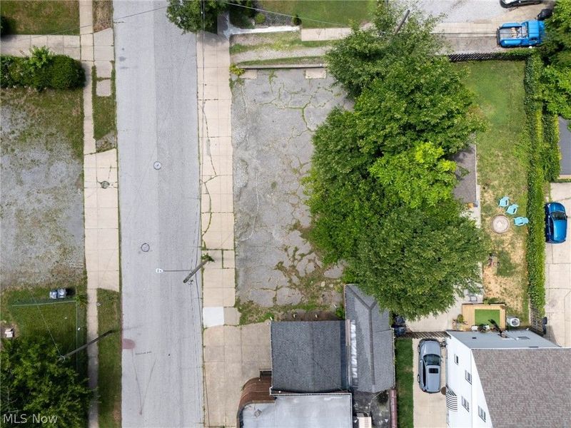 388 E 156th Street, Cleveland, OH 44110 Photo 6
