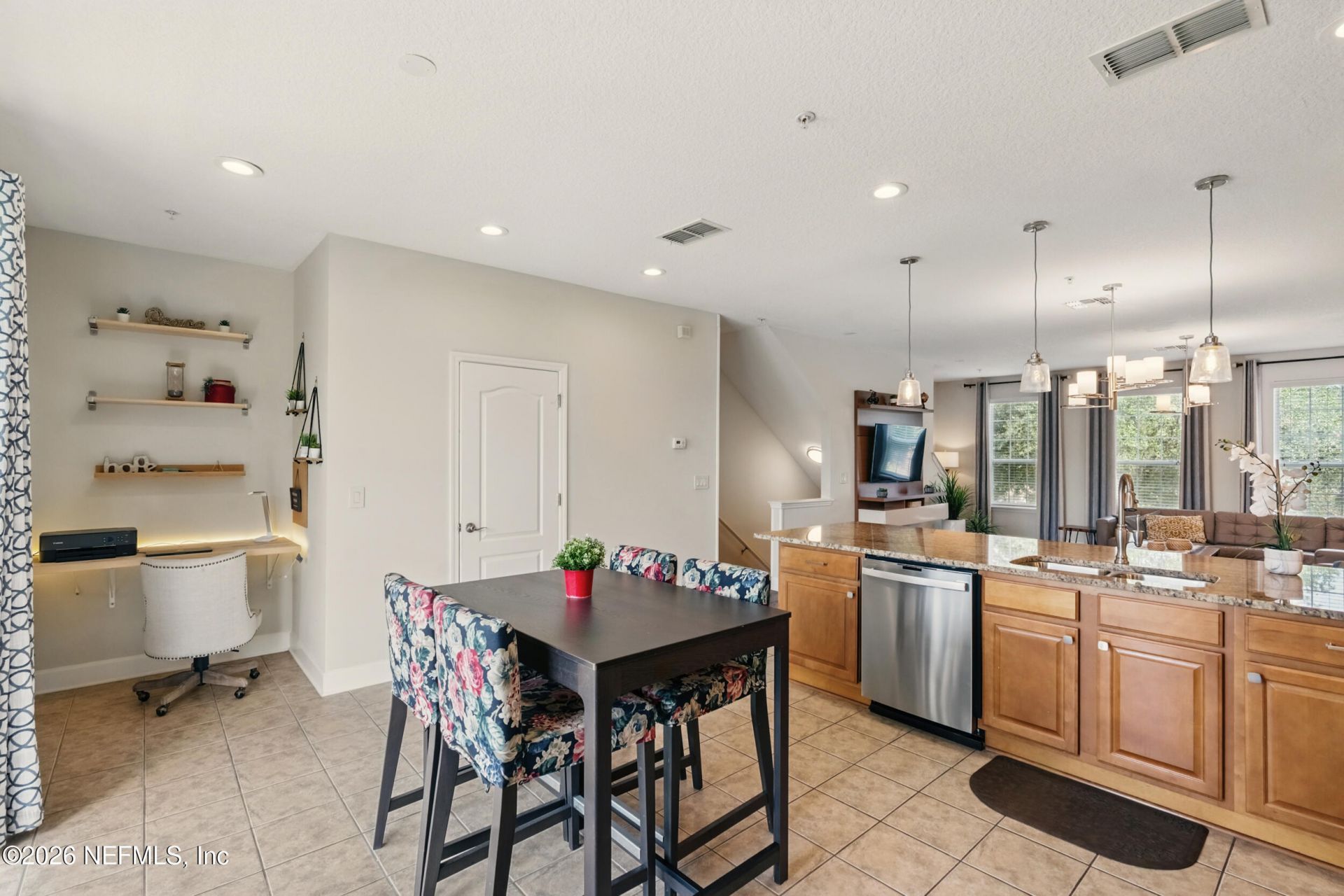 4372 Ellipse Drive, Jacksonville, FL 32246 Photo