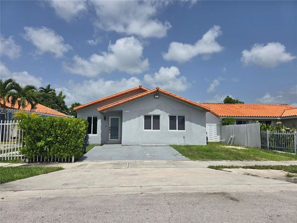20950 SW 119th Ct, Miami, FL 33177