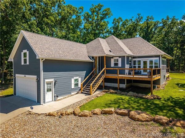 705 Cambridge Drive, Four Seasons, MO 65049
