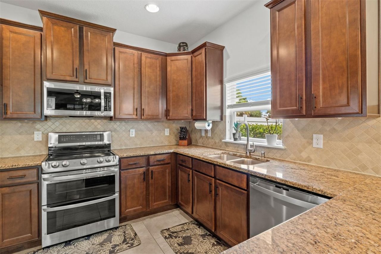 5703 New Paris Way, Ellenton, FL 34222 Photo