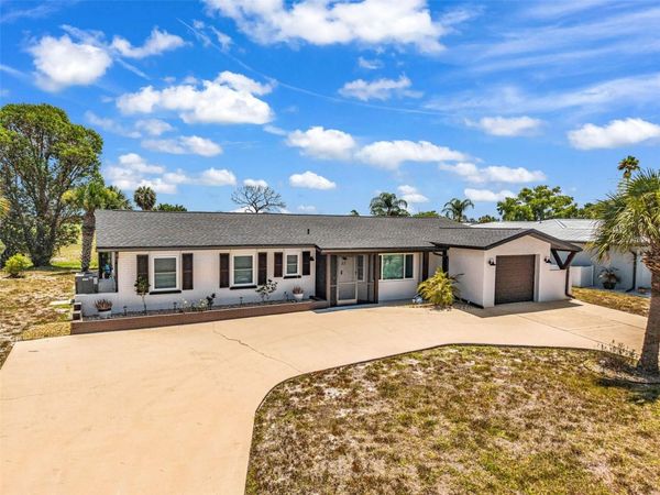 82 ROTONDA CIRCLE , ROTONDA WEST, FL 33947