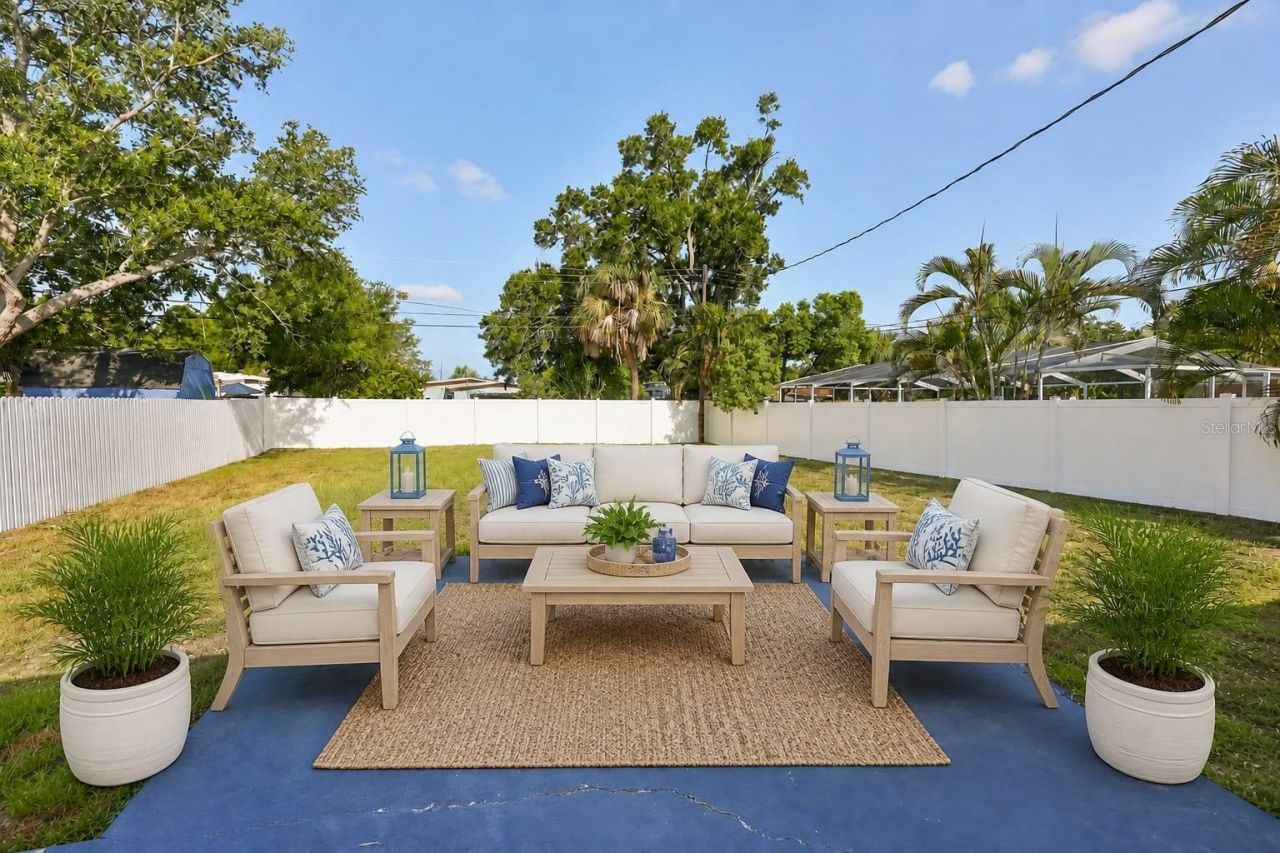 3242 Kingston Street N, Saint Petersburg, FL 33713 Photo