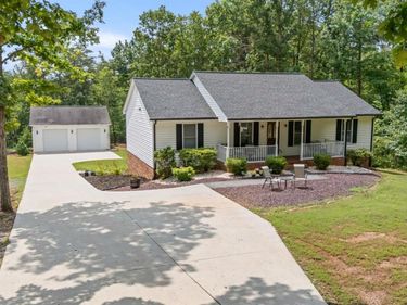 1558 Stonewall Road, Concord, VA 24538