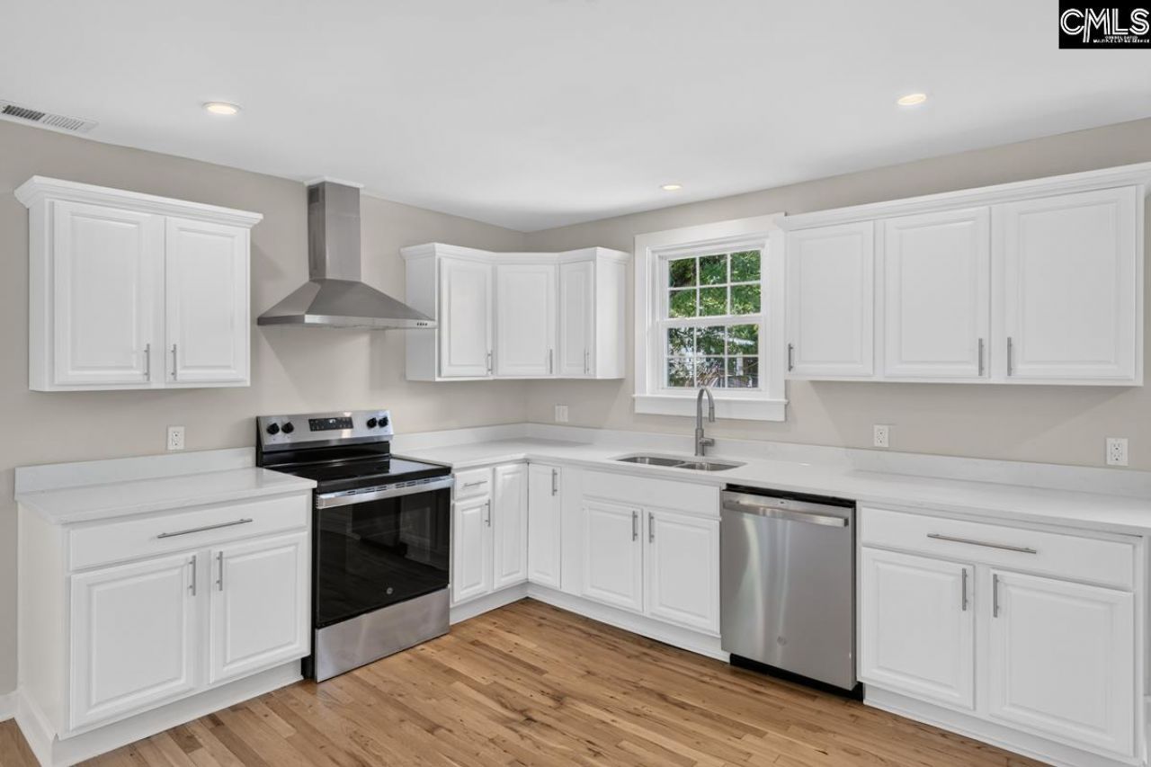 1057 Lancaster Street  Photo 7