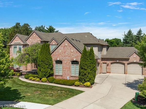 13150 Rhea Court, Shelby Twp, MI 48315