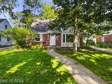 17318 Centralia, Redford Twp, MI 48240