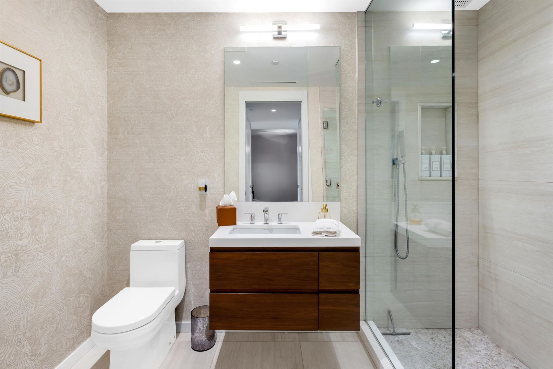 200 SE Mizner Boulevard, Unit 410, Boca Raton, FL 33432 Photo