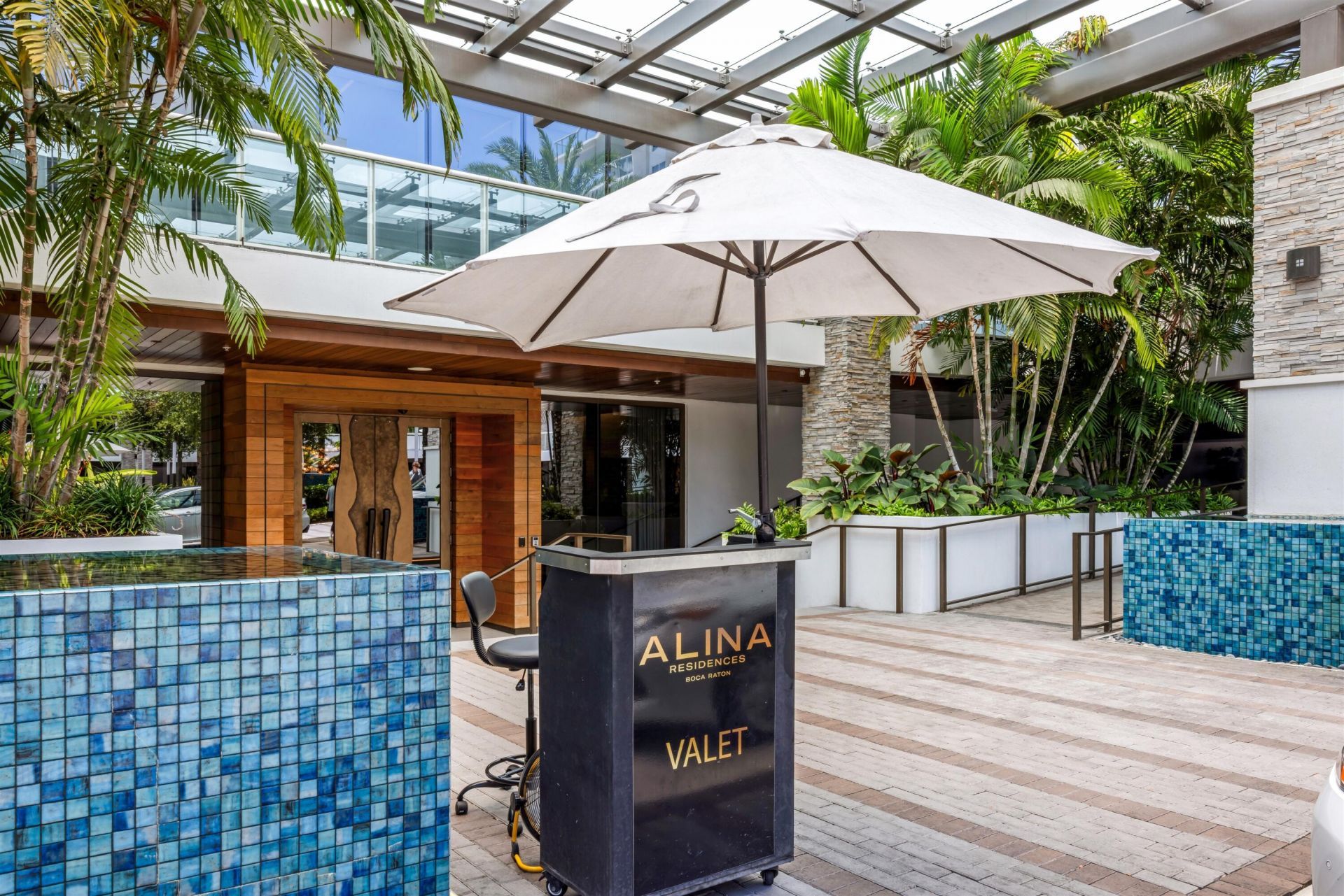 200 SE Mizner Boulevard, Unit 410, Boca Raton, FL 33432 Photo