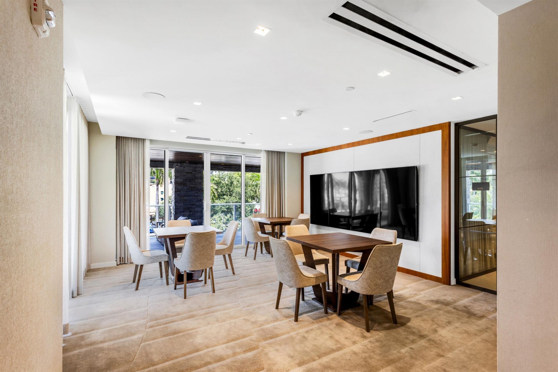 200 SE Mizner Boulevard, Unit 410, Boca Raton, FL 33432 Photo