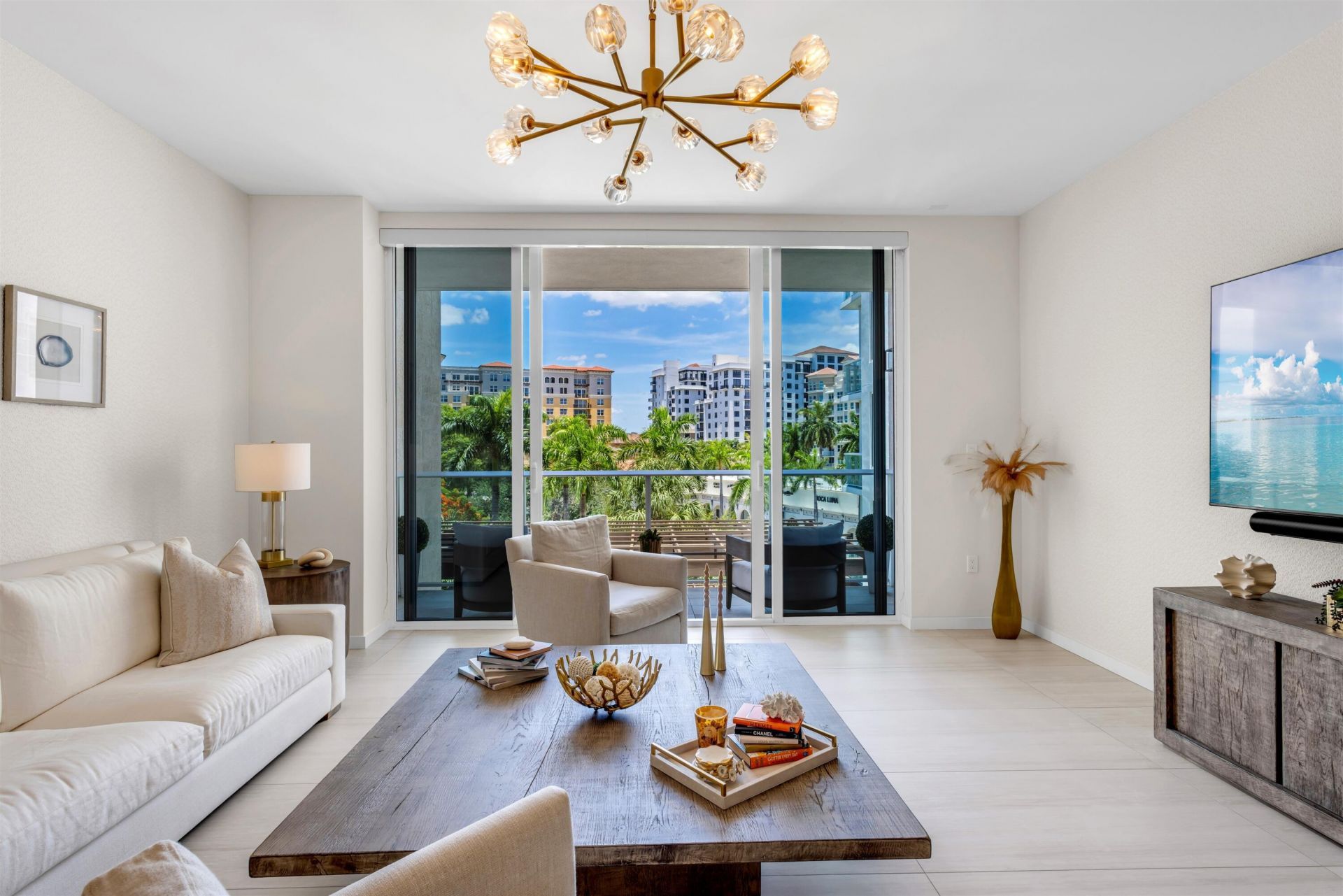 200 SE Mizner Boulevard, Unit 410, Boca Raton, FL 33432 Photo