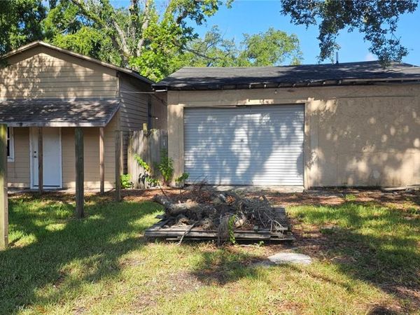 5910 N 40TH STREET , TAMPA, FL 33610