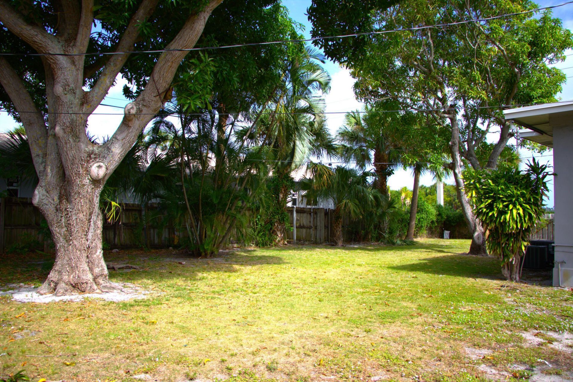 5701 N Flagler Drive, West Palm Beach, FL 33407 Photo