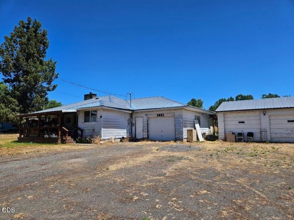 3031 Emerald Street, Klamath Falls, OR 97601