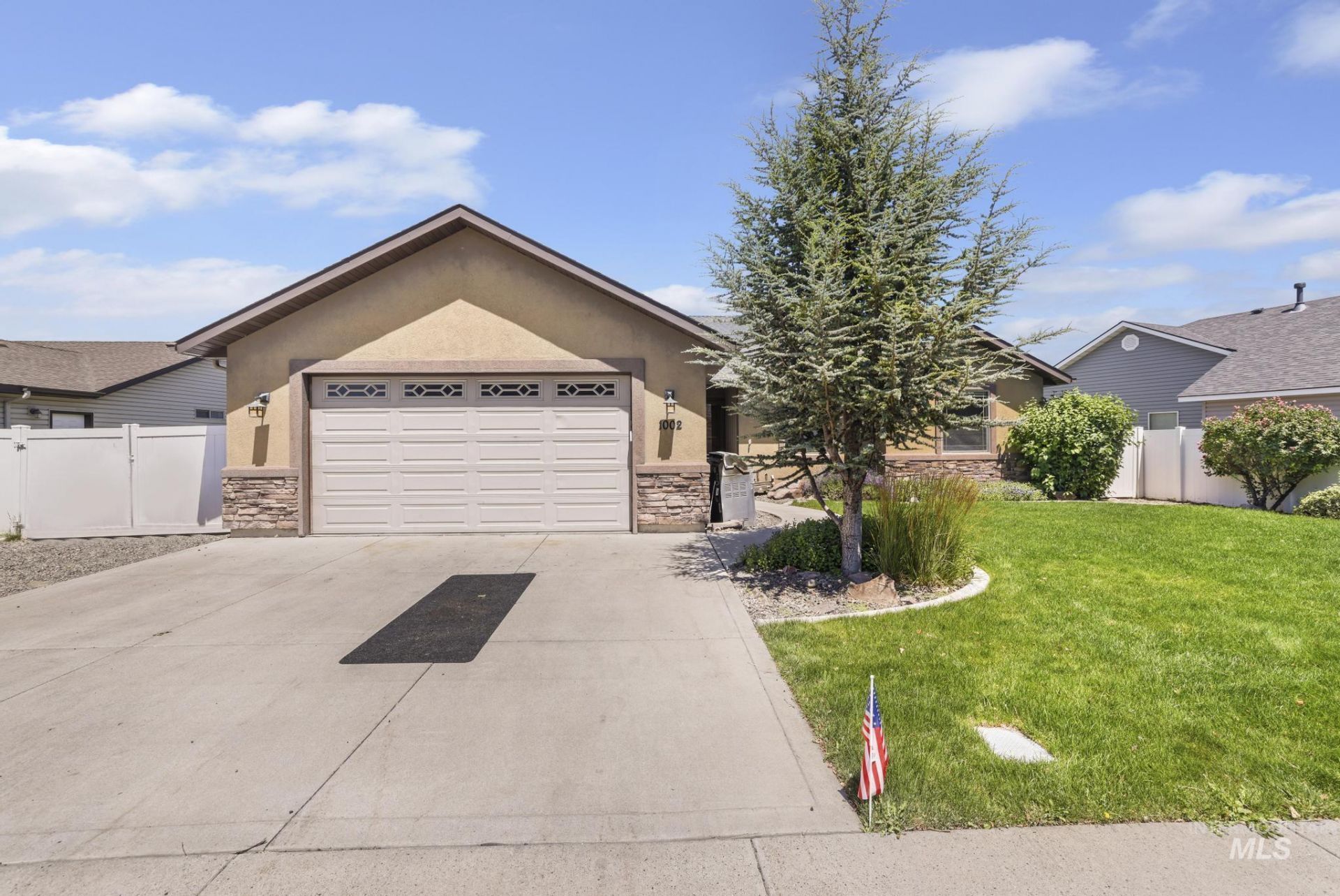 1002 Terra Ave, Twin Falls, ID 83301 Main Photo