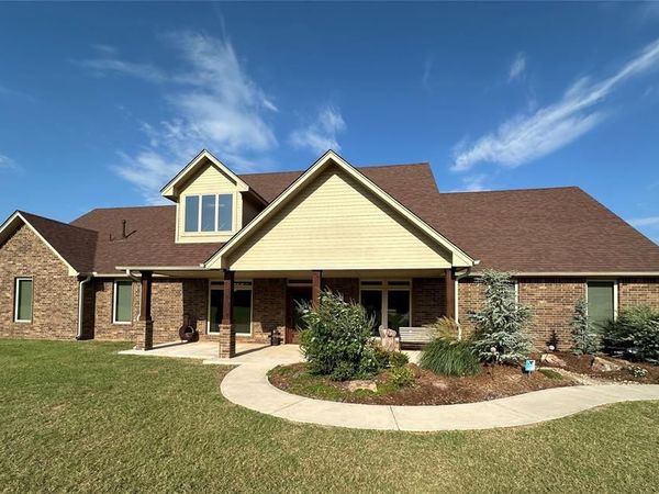 9565 N Bryan Road, Shawnee, OK 74855