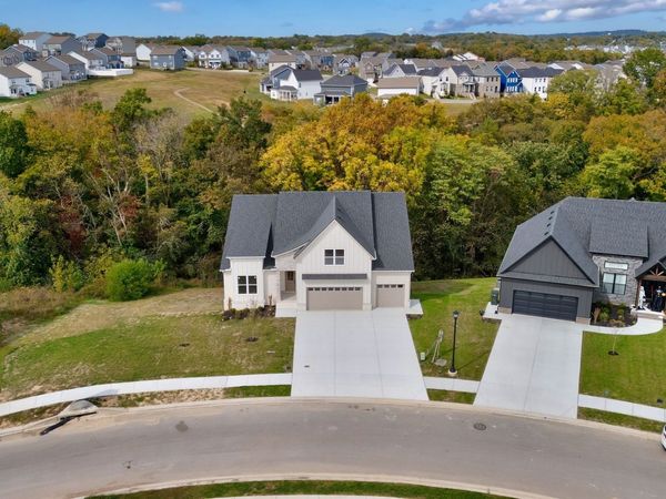 504 Smokey Rdg , Nolensville, TN 37135