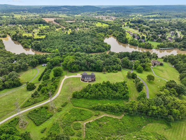 1466 Berea Church Rd , Lebanon, TN 37087