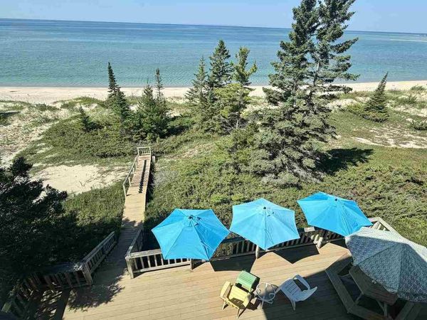 29090 South End Road, Beaver Island, MI 49782